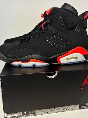 Nike Air Jordan 6 Retro Sneakers Mens 9 Black/Infrared 384664-060 New 2019